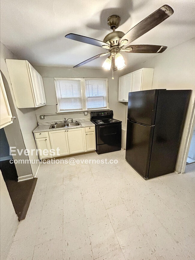 8315 Octavia Ave in St. Louis, MO - Building Photo - Building Photo
