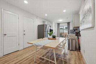 8083 Meadow Rd in Dallas, TX - Building Photo - Building Photo