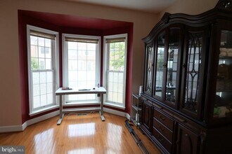 2415 Terra Cotta Cir in Herndon, VA - Building Photo - Building Photo