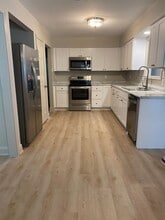 206 Woodland Cir in Ocean Springs, MS - Building Photo - Building Photo