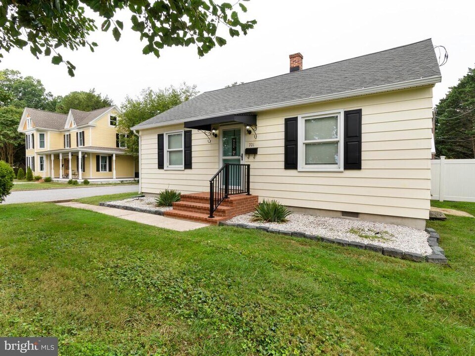701 Goldsborough St in Easton, MD - Building Photo