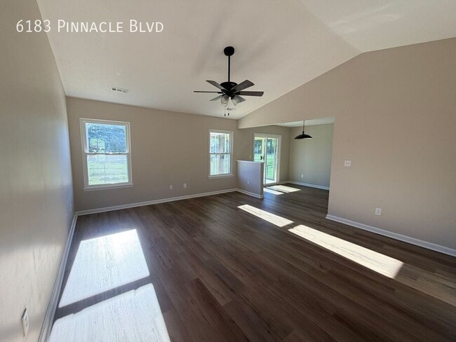 6183 Pinnacle Blvd in Indianapolis, IN - Building Photo - Building Photo