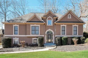 2011 Castlemaine Cir in Woodstock, GA - Building Photo