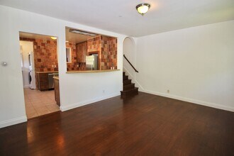 2020 Fifth Ave in San Rafael, CA - Building Photo - Building Photo