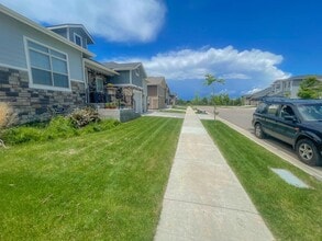 5921 Fall Harvest Way in Fort Collins, CO - Building Photo - Building Photo