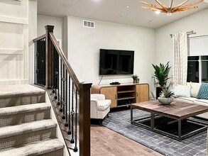 5128 W 108th Cir in Westminster, CO - Foto de edificio - Building Photo