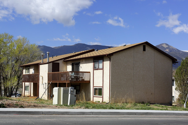 2801 King St in Colorado Springs, CO - Building Photo - Building Photo