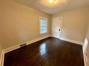 415 Weston Ave in Rothschild, WI - Building Photo - Building Photo