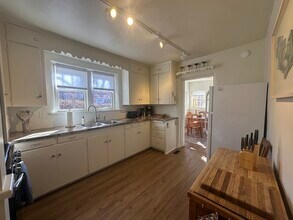 419 Orchard Dr in Santa Fe, NM - Building Photo - Building Photo