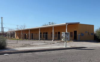 Mesa Apartments in Tucson, AZ - Building Photo