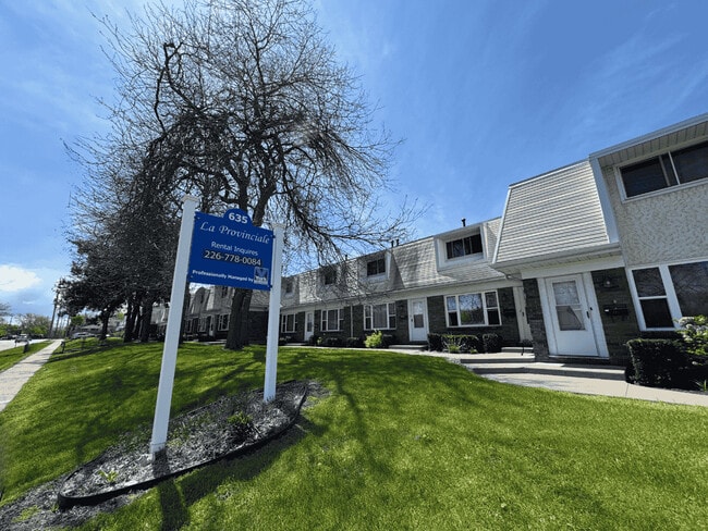 La Provincial Townhomes