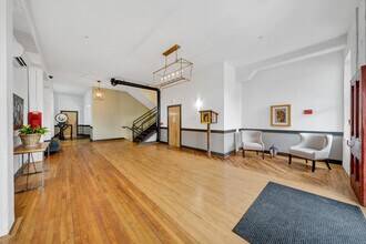 River District Lofts in Danville, VA - Foto de edificio - Building Photo