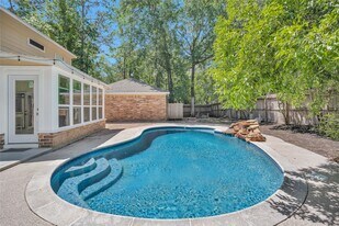 106 N Rushwing Cir in Spring, TX - Building Photo