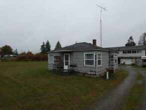 321 E Park Ave in Port Angeles, WA - Building Photo - Building Photo