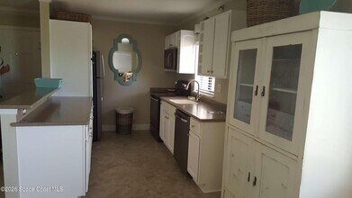 1425 Jimmy Buffett Mem Hwy in Satellite Beach, FL - Building Photo - Building Photo