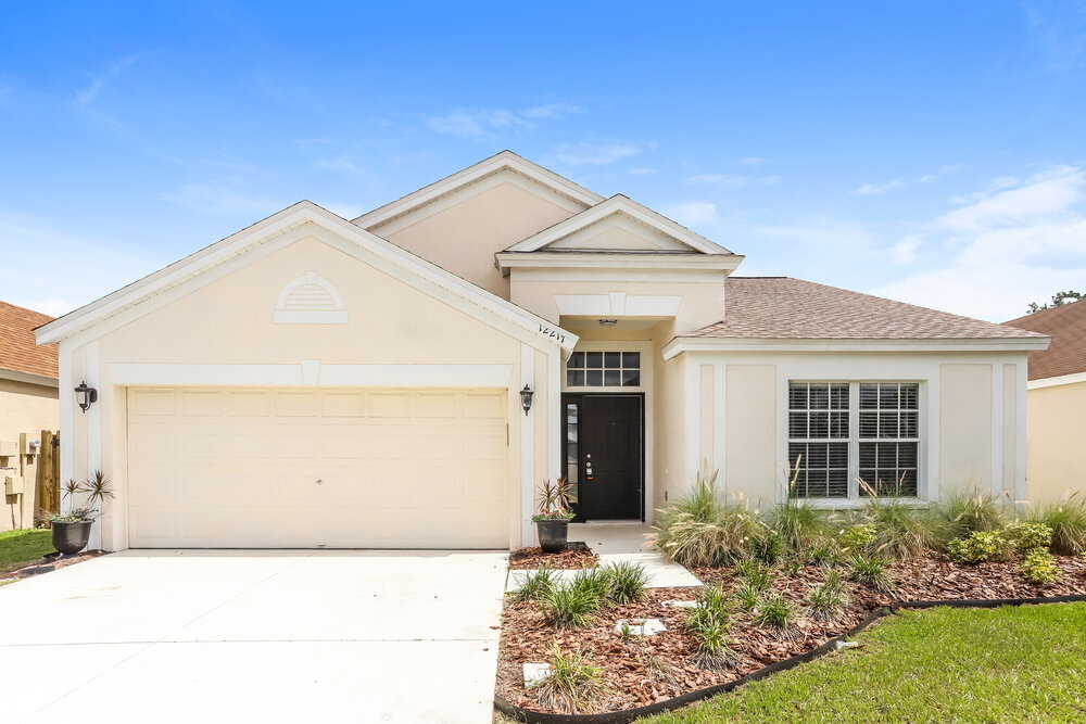 12217 Dawn Vista Dr in Riverview, FL - Building Photo