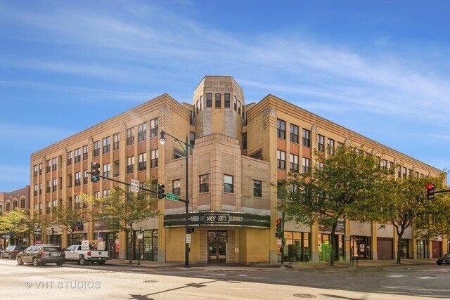 property at 1645 W School St