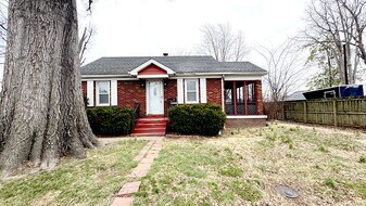 15 N Rotherwood Ave in Evansville, IN - Building Photo