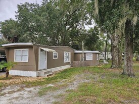 6890 W Homosassa Trail in Homosassa, FL - Building Photo