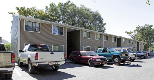 2260 Madison Ave in Ogden, UT - Building Photo - Building Photo