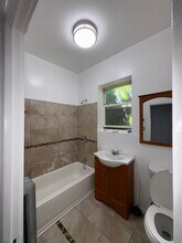 6239 S Eberhart Ave in Chicago, IL - Building Photo - Building Photo