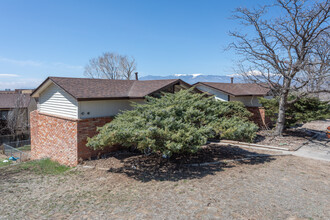 6705 Dale Rd in Colorado Springs, CO - Building Photo - Building Photo