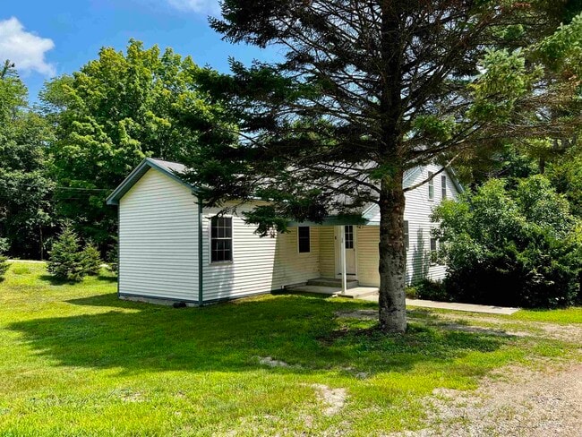 503 Tamworth Rd-Unit -Unit #1 in Tamworth, NH - Building Photo - Building Photo