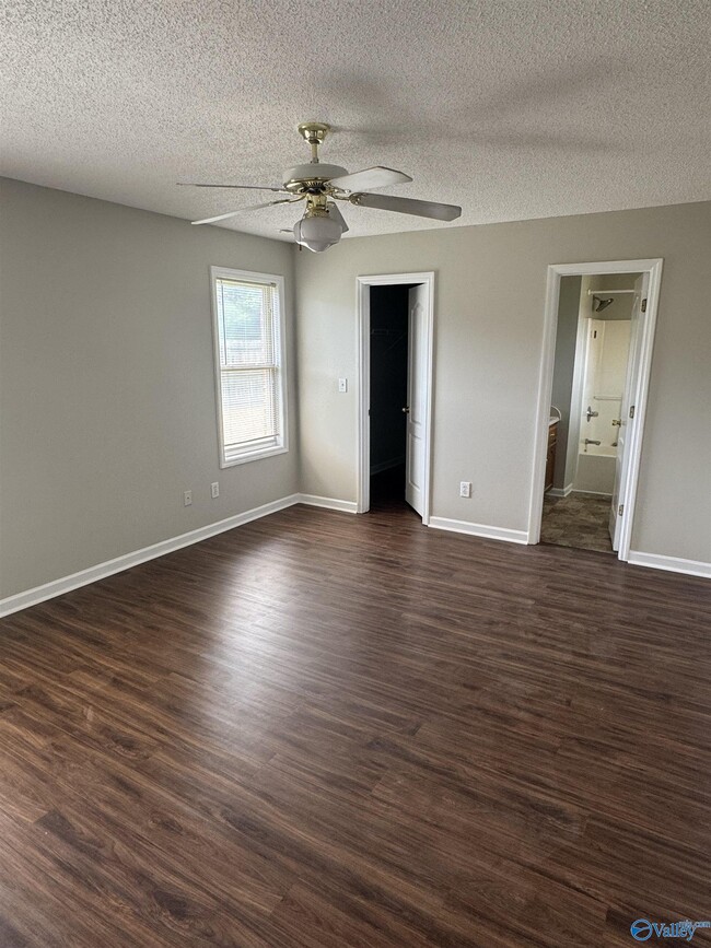 126 Yellow Poplar Ln in Harvest, AL - Building Photo - Building Photo