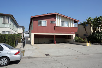 1124 S Sherbourne Dr in Los Angeles, CA - Building Photo - Building Photo