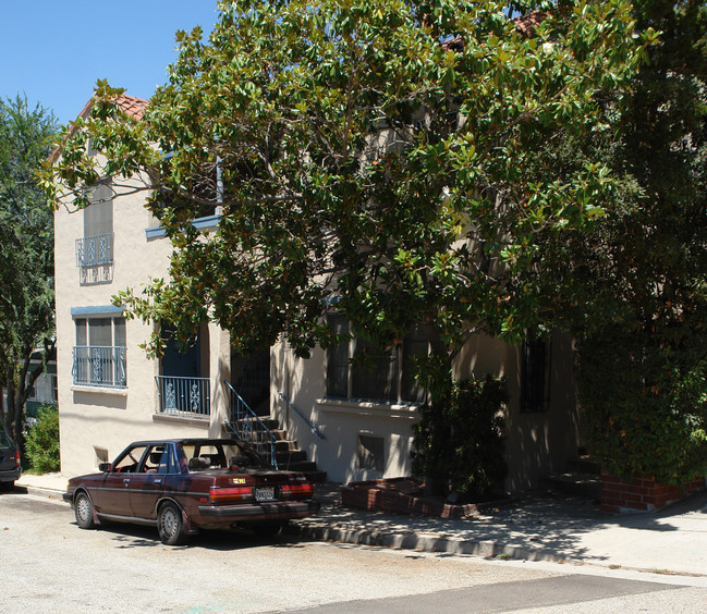 5064 Mt Helena Ave in Los Angeles, CA - Building Photo - Building Photo