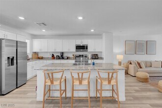 12305 Crimson Horizon Rd. in Enterprise, NV - Building Photo - Building Photo