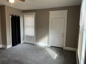 3643 W 8th St in Cincinnati, OH - Building Photo - Building Photo