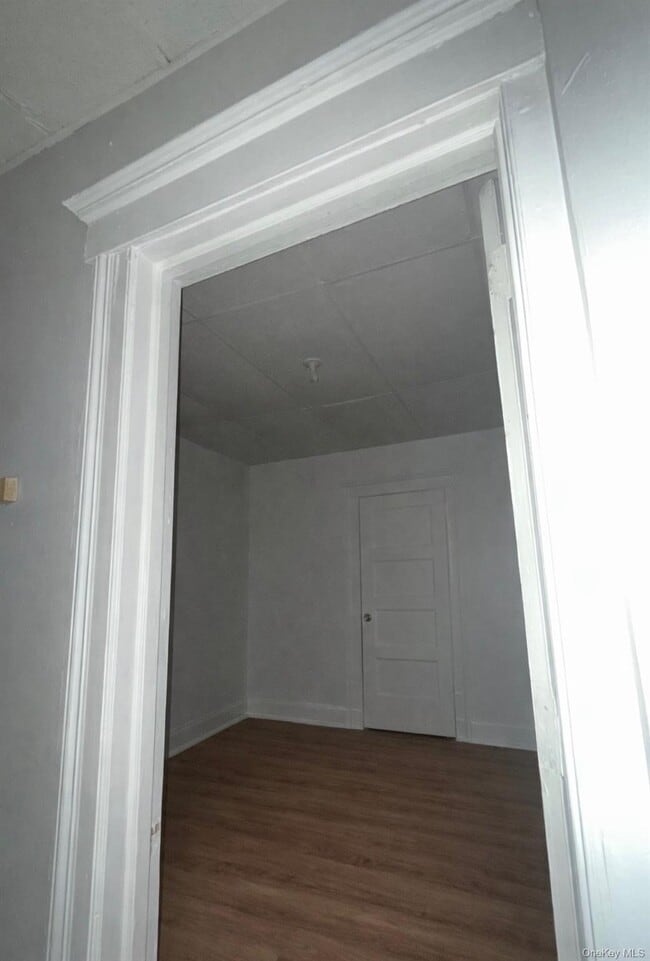 30 E Main St in Middletown, NY - Foto de edificio - Building Photo