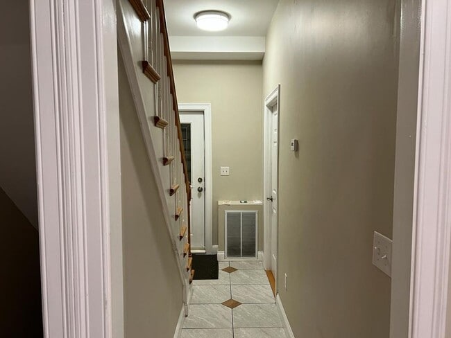 property at 1-2 Boardman Pl
