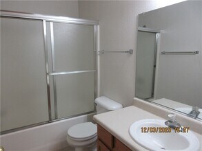 2469 Fox in Kingman, AZ - Building Photo - Building Photo