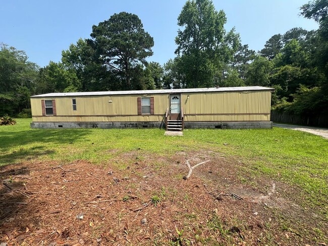 property at 295 Sawgrass Ct