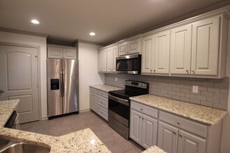 6324 Villa Rosa Way in Tyler, TX - Building Photo - Building Photo