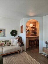 1419 Dominis St in Honolulu, HI - Foto de edificio - Building Photo