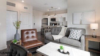 5885 Lakehurst Dr, Unit 2329 in Orlando, FL - Building Photo