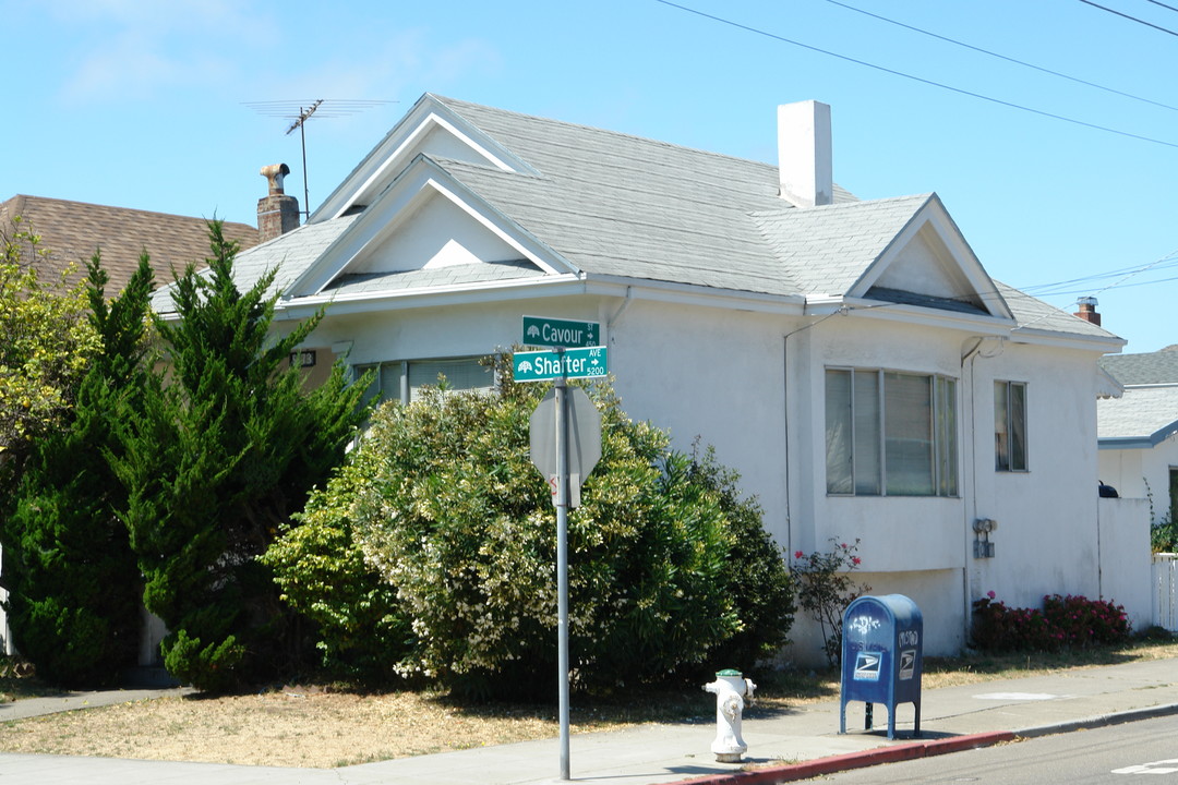 5173 Shafter Ave in Oakland, CA - Building Photo