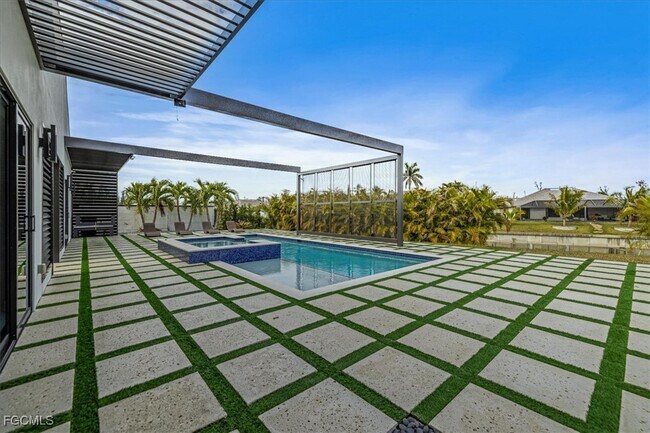 property at 1817 SW 11th Terrace