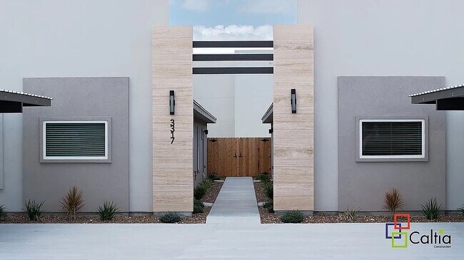 3317 Duke Ave, Unit 1 in McAllen, TX - Foto de edificio - Building Photo