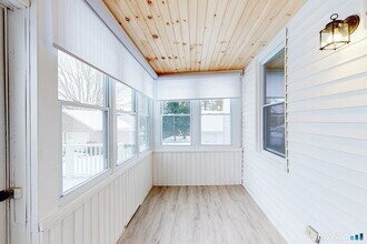 85 Maple St in Killingly, CT - Building Photo - Building Photo