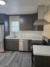 206 N Cedar St in Centralia, WA - Building Photo - Building Photo