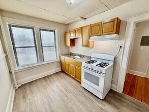 580 Washington Ave in Belleville, NJ - Building Photo - Building Photo