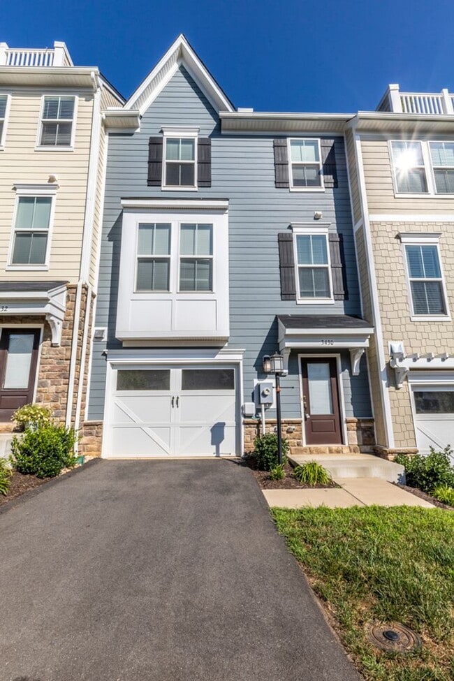 3430 Montague St in Charlottesville, VA - Building Photo - Building Photo