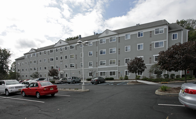 Summer Hill Senior (55+).Apartments in Wayne, NJ - Building Photo - Building Photo