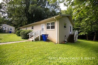 1315 B US-70 in Hillsborough, NC - Building Photo - Building Photo