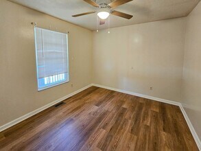 1424 Nolan Ave in Knoxville, TN - Building Photo - Building Photo