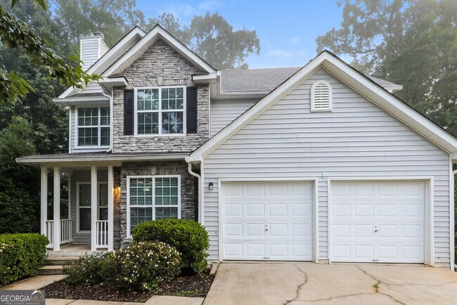 property at 916 Summit Park Trail
